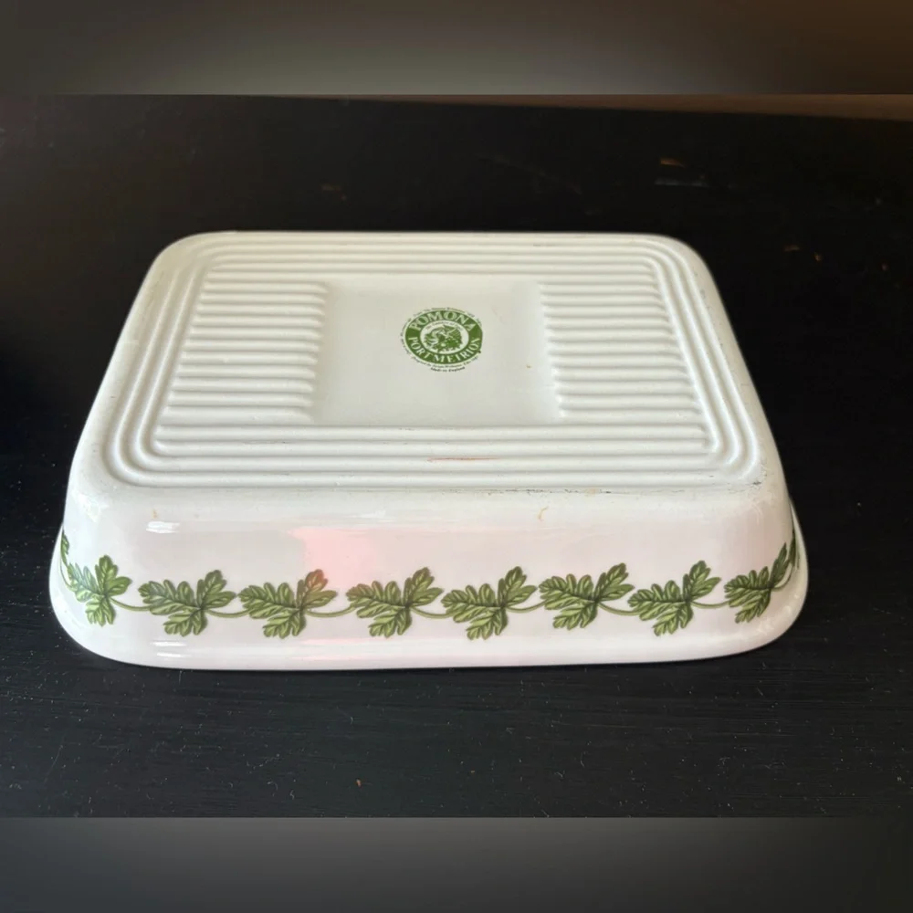 Pomona The Red Currant Ceramic Oven Safe Serving Dish casserole